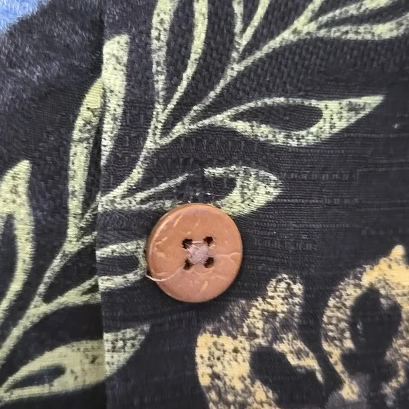 Tommy Bahama Tropical Short Sleeve Shirt - Picture 7 of 10